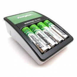 ENERGIZER MAXI CHARGER & 4xAA Φορτιστής μπαταριών AA/AAA Energizer ΜΑΧΙ με 4 επαναφορτιζόμενες μπαταρίες ΑΑ 2000mAh.