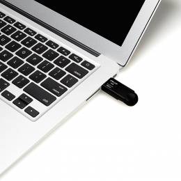 PNY FD16GATT431KK-EF 16GB. USB 3.1 stick