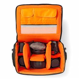 NEDIS CBAG220BK Camera Shoulder Bag 250 x 210 x 170 mm 3 Inside pockets Black/Or